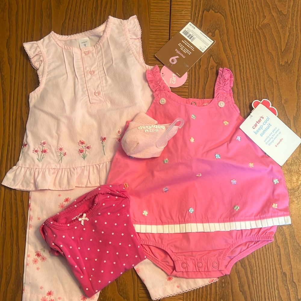 Carter’s pink bundle baby one pieces 9M & 6M